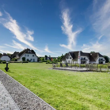 Seeadler 33 Im Wreecher Idyll Ruegen By Ruyastay * 푸트버스