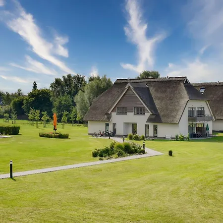 아파트 Seeadler 33 Im Wreecher Idyll Ruegen By Ruyastay 푸트버스